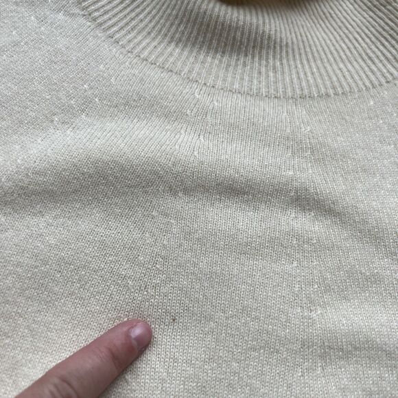 Uniqlo Turtleneck Sweater Womens Small Cashmere Cream Oversized Quiet Luxury - Picture 7 of 7